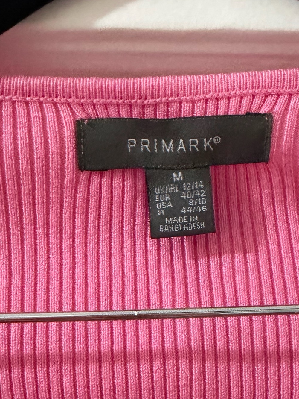 Primark Hot Pink Ribbed Button-Front Crop Top - Picture 4 of 5